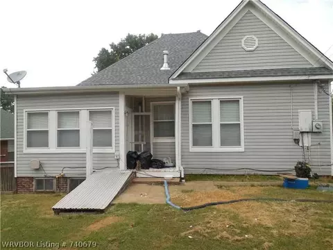 2220 S L St, Fort Smith, AR 72901 photo 13