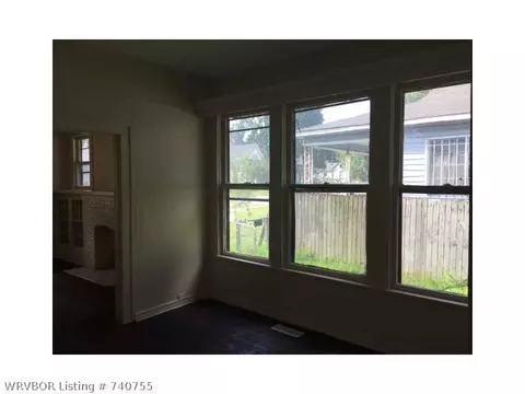 719 N 20th St, Fort Smith, AR 72901 photo 5