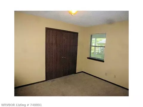 1412 15th Ter, Barling, AR 72923 photo 10