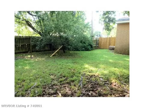 1412 15th Ter, Barling, AR 72923 photo 13