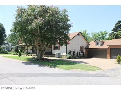 2715 Herbert St, Fort Smith, AR 72901 photo 4