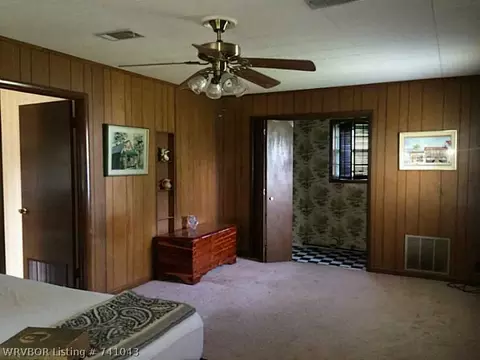 503 N Vine St, Hackett, AR 72937 photo 10