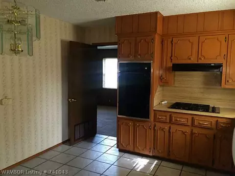 503 N Vine St, Hackett, AR 72937 photo 7