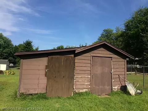 503 N Vine St, Hackett, AR 72937 photo 18