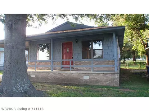 2701 S Utica St, Fort Smith, AR 72901 photo 2