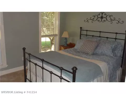 2724 Westlake Dr, Lavaca, AR 72941 photo 11