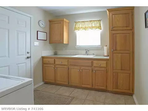 2203 Joyce Dr, Lavaca, AR 72941 photo 15