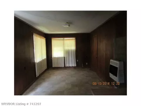 401 So Ash, Spiro, OK 74959 photo 5