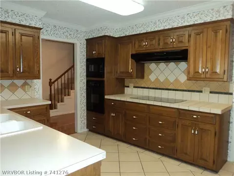 4419 S 35th Dr, Fort Smith, AR 72903 photo 9