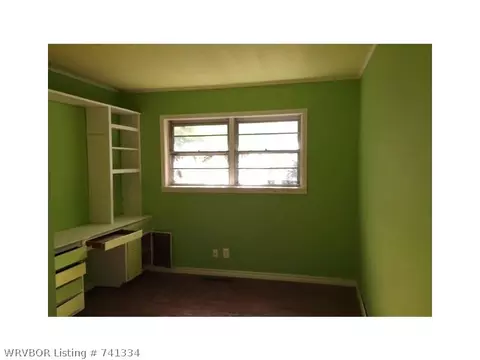 528 Spring Ave, Mulberry, AR 72947 photo 7