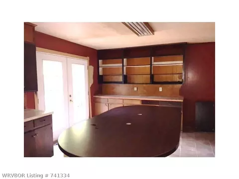 528 Spring Ave, Mulberry, AR 72947 photo 5