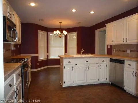4001 Gascony Way, Fort Smith, AR 72903 photo 9
