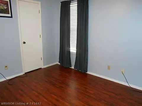 8704 S 32nd Ter, Fort Smith, AR 72908 photo 8