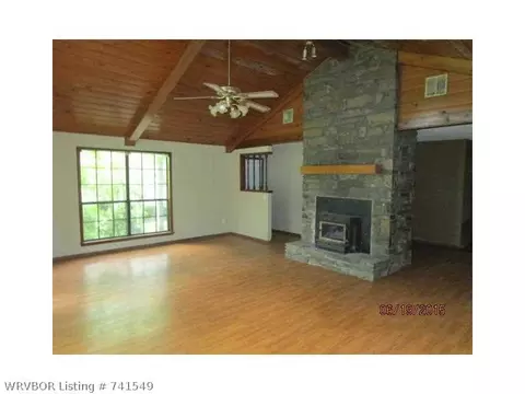 2806 Bluebird Ln, Lavaca, AR 72941 photo 6