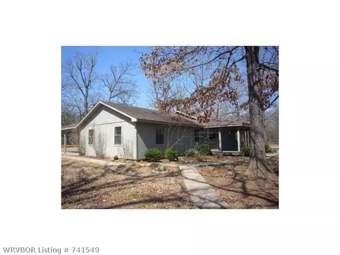 2806 Bluebird Ln, Lavaca, AR 72941 photo 1