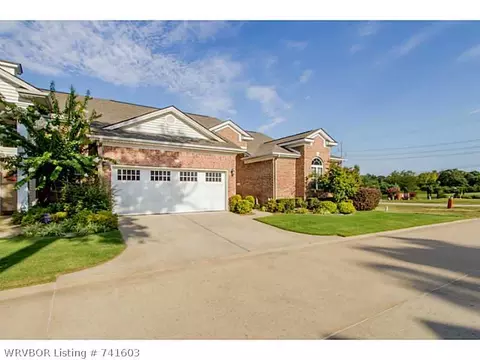 63 Jeffrey Way, Fort Smith, AR 72903 photo 2