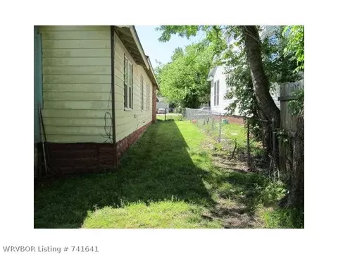 2815 N I St, Fort Smith, AR 72904 photo 15