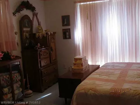403 N 5th St, Paris, AR 72855 photo 6