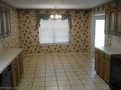 6307 Galven Way, Fort Smith, AR 72916 photo 9