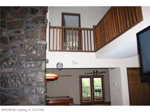 2121 E Hickory Dr, Greenwood, AR 72936 photo 5