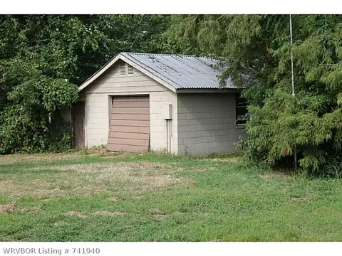 8000 Texas Rd, Fort Smith, AR 72908 photo 5