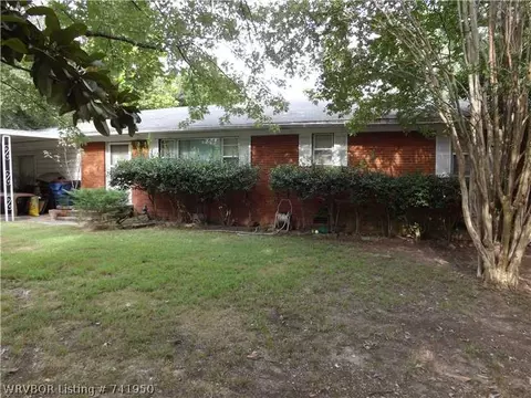 6805 S 9th St, Fort Smith, AR 72908 photo 2
