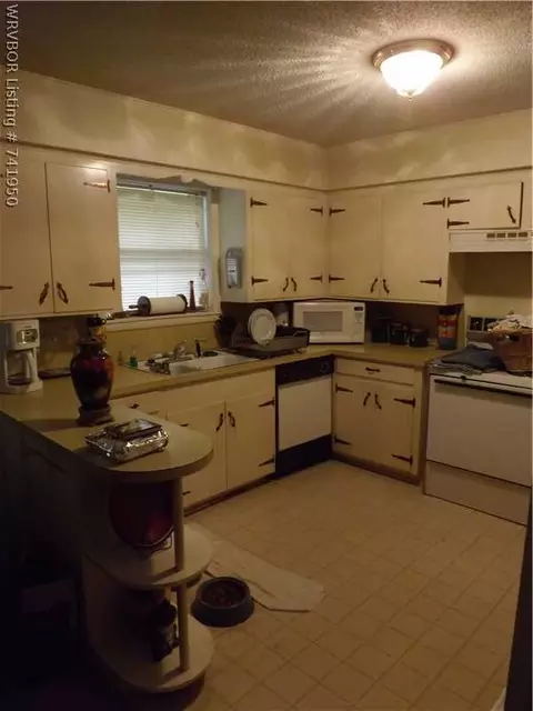 6805 S 9th St, Fort Smith, AR 72908 photo 3