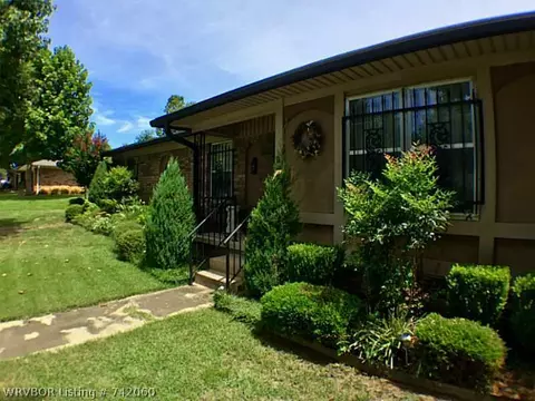 3413 S 95th St, Fort Smith, AR 72903 photo 2