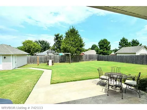 2304 Barrington Dr, Lavaca, AR 72941 photo 24