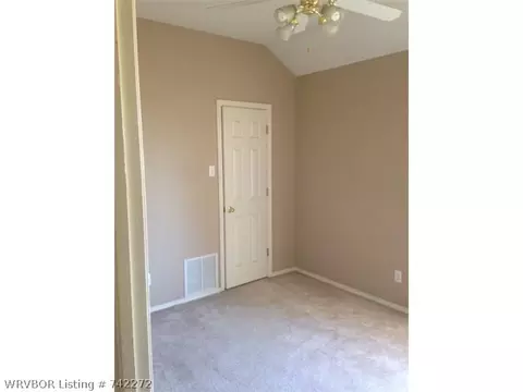 2002 Kylie Cir, Lavaca, AR 72941 photo 8