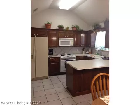 2002 Kylie Cir, Lavaca, AR 72941 photo 10