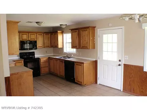 2018 Wildhaven Rd, Waldron, AR 72958 photo 5
