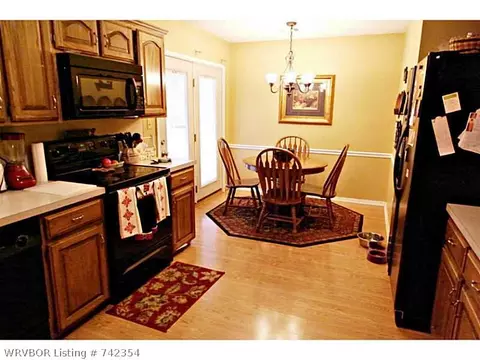 704 J St, Barling, AR 72923 photo 11