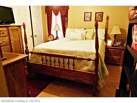 704 J St, Barling, AR 72923 photo 16
