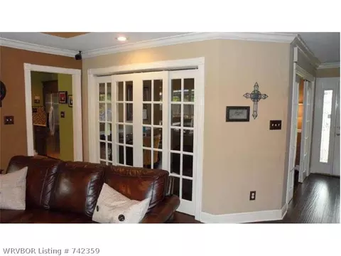 2300 Joyce Dr, Lavaca, AR 72941 photo 5