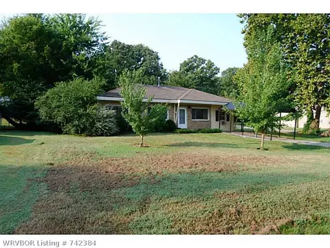 2900 Houston St, Fort Smith, AR 72901 photo 2