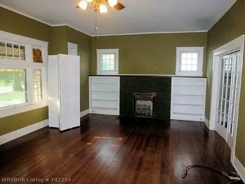 300 Lecta Ave, Fort Smith, AR 72901 photo 3