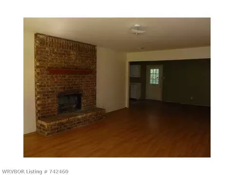 3301 Joliet Ave, Fort Smith, AR 72908 photo 2