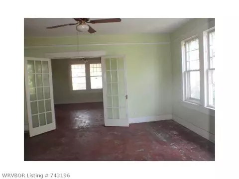 311 N 9th St, Fort Smith, AR 72901 photo 3