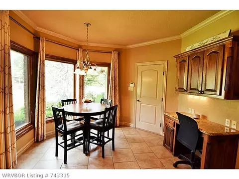 8110 Rue Madeline Rd, Fort Smith, AR 72903 photo 9