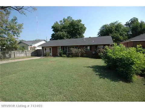 4109 Bradley Dr, Fort Smith, AR 72904 photo 1