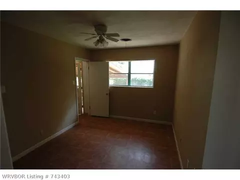 4109 Bradley Dr, Fort Smith, AR 72904 photo 9