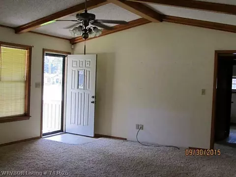 503 E Mary St, Paris, AR 72855 photo 3