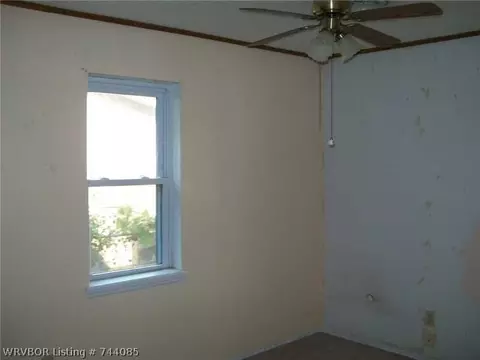 1112 P St, Barling, AR 72923 photo 7