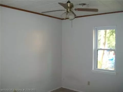 1112 P St, Barling, AR 72923 photo 5