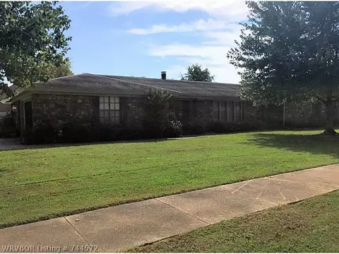 608 E Chism St, Paris, AR 72855 photo 23