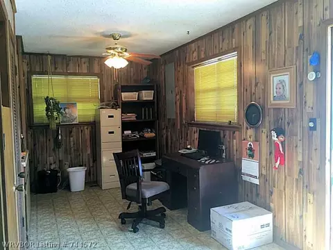 608 E Chism St, Paris, AR 72855 photo 13