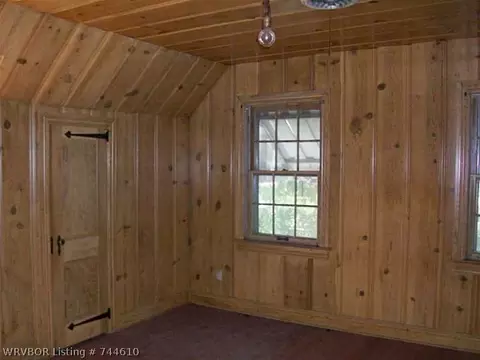 104 E Commercial St, Ozark, AR 72949 photo 8