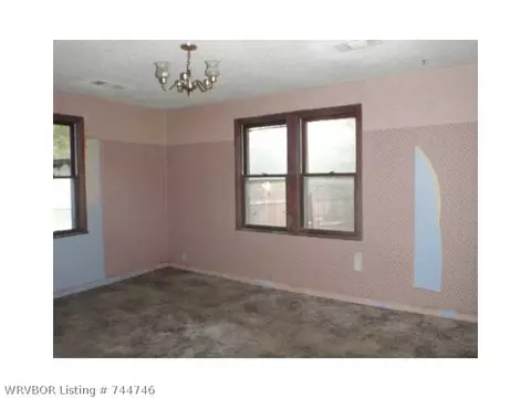 313 Choctaw St, Hackett, AR 72937 photo 7