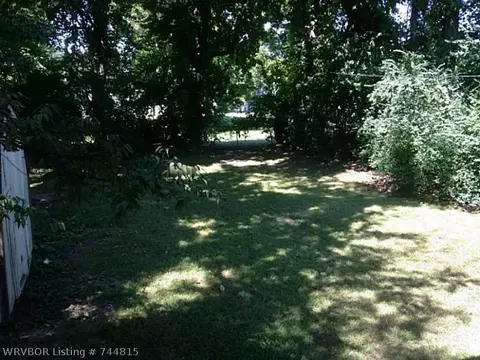 1117 N 9th St, Fort Smith, AR 72901 photo 2